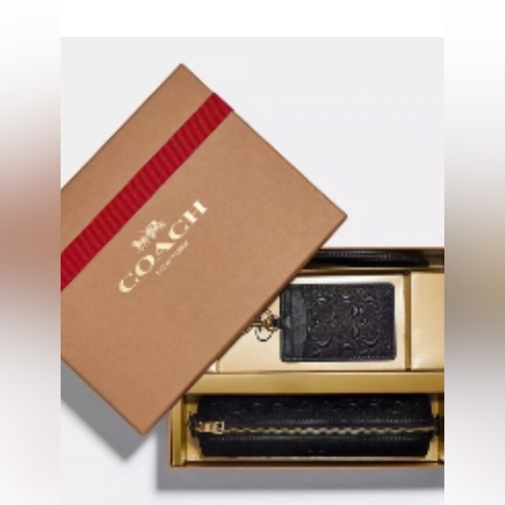 2 pieces COACH Boxed Case And Id Lanyard Set CF467 IMBLK